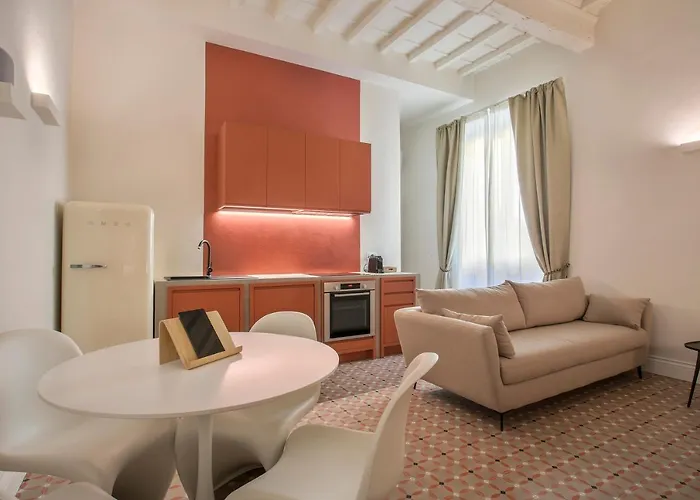 Seggiole Boutique Iris Apartment Florenz