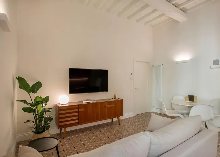Seggiole Boutique Iris Apartment *